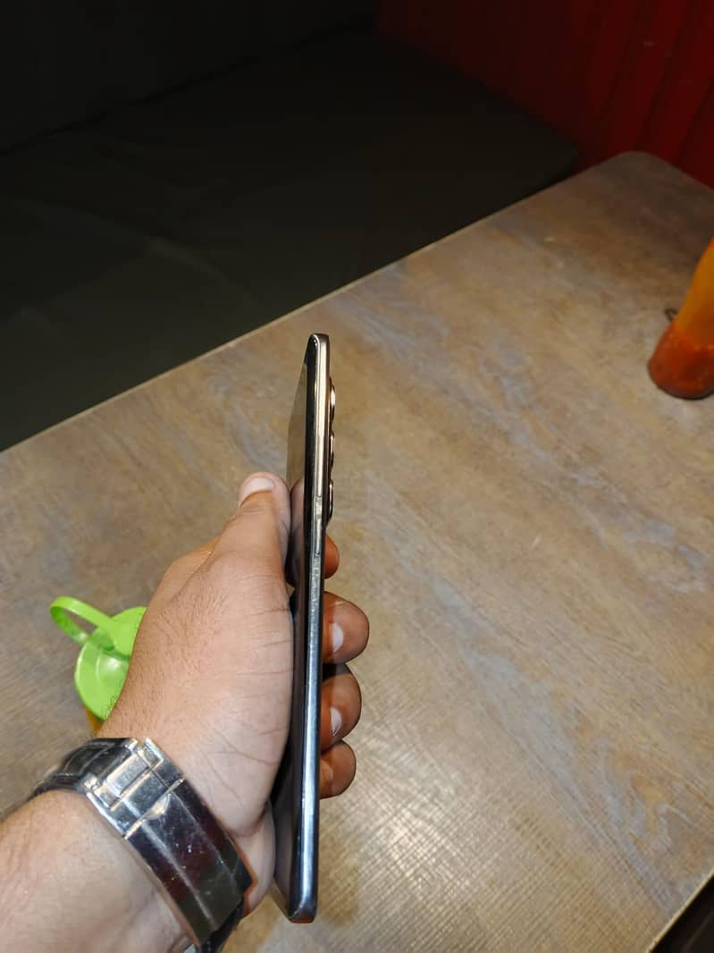 undefined 6