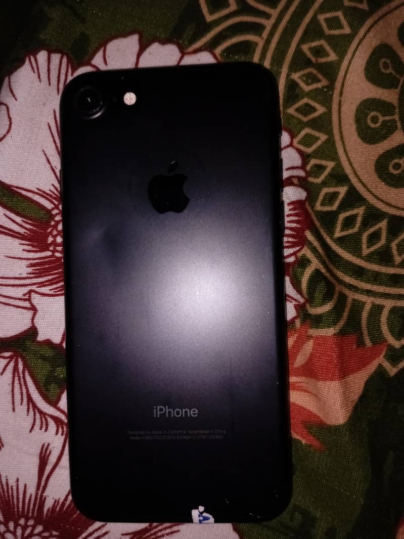 Apple iPhone 7 5