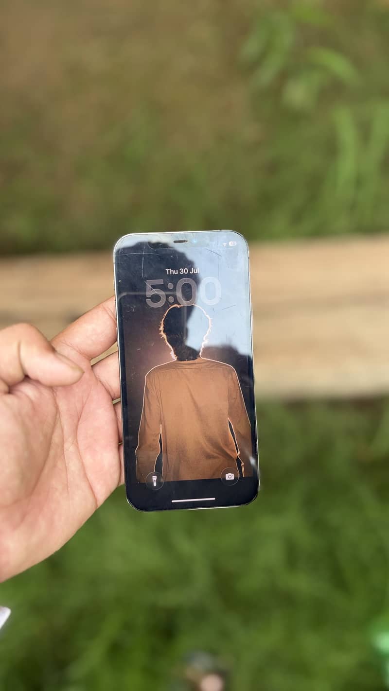Apple iPhone 12 Pro 1
