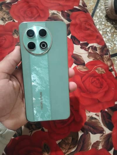 Tecno SPARK 30 Pro 8+8 128 gb
