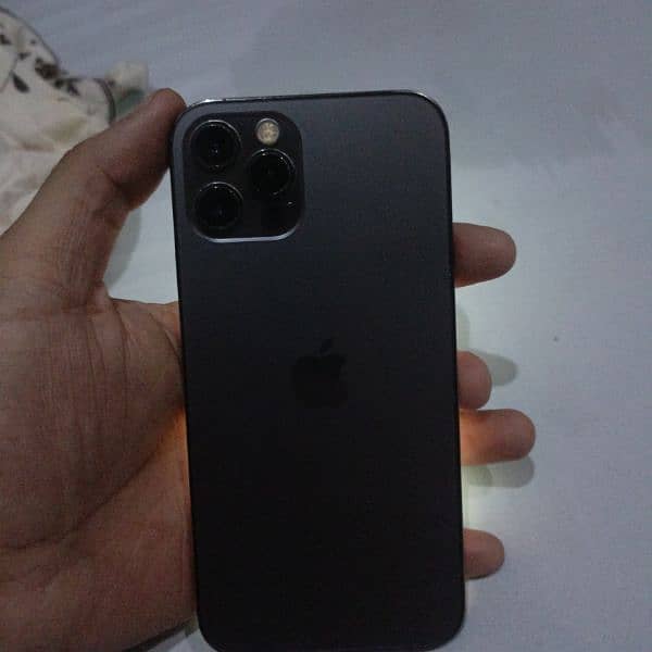 IPHONE 12 PRO 3