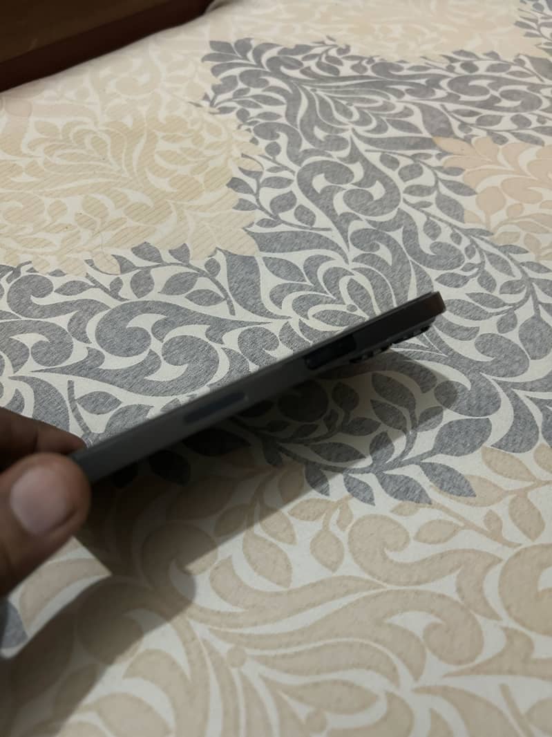 Apple iPhone 13 Pro 6