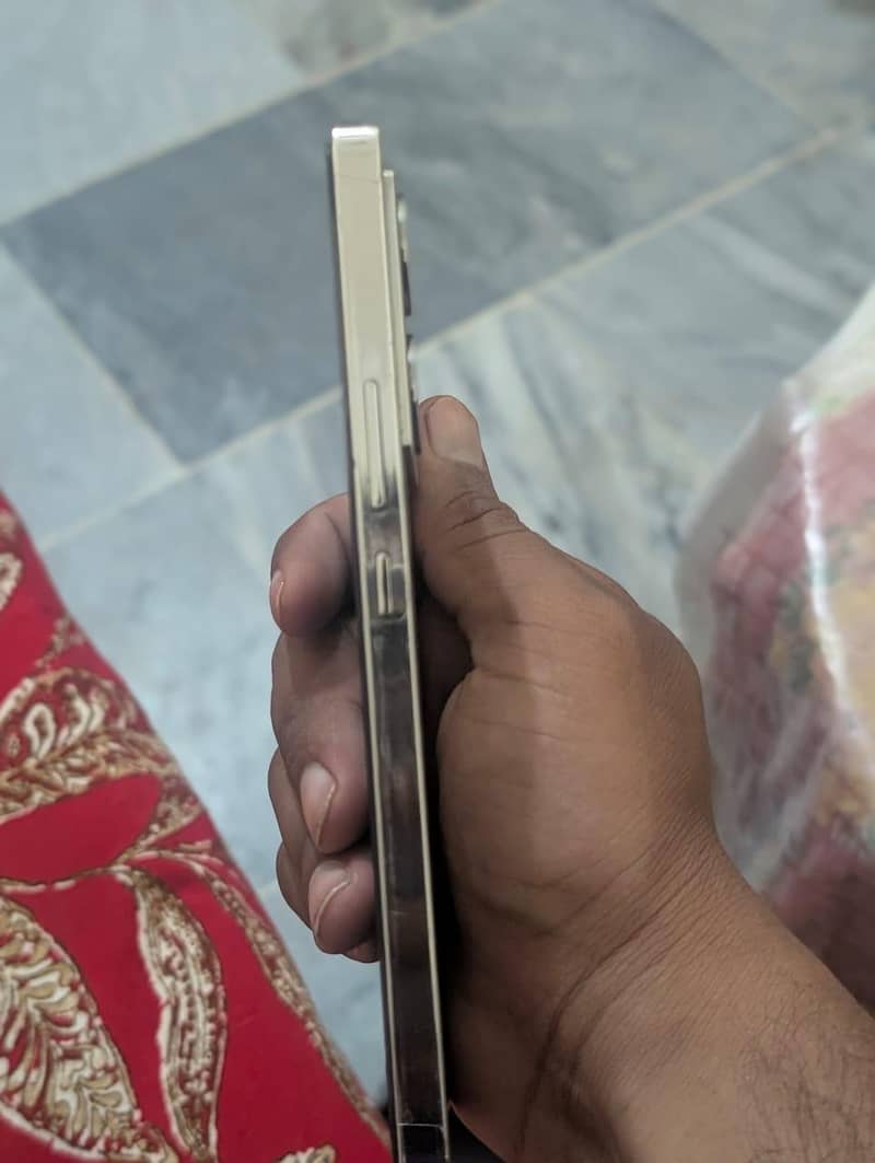 Infinix Note 40 2