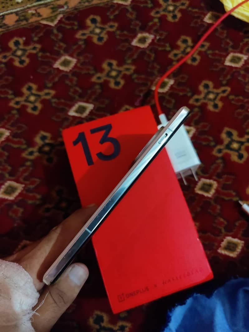 One Plus 13 4