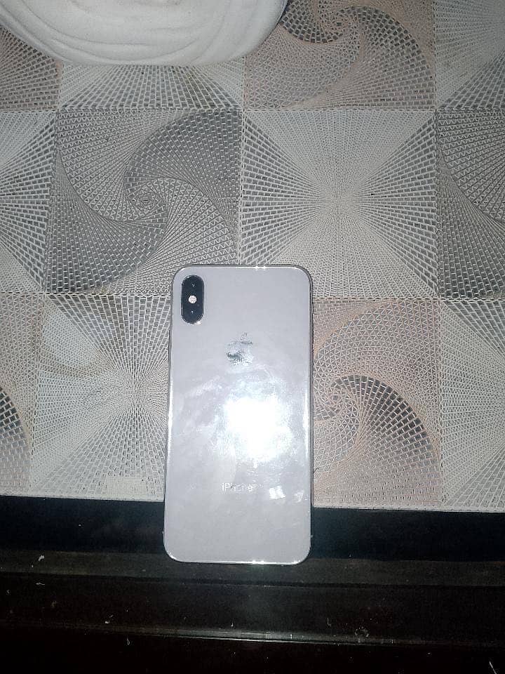 Apple iPhone XS 0