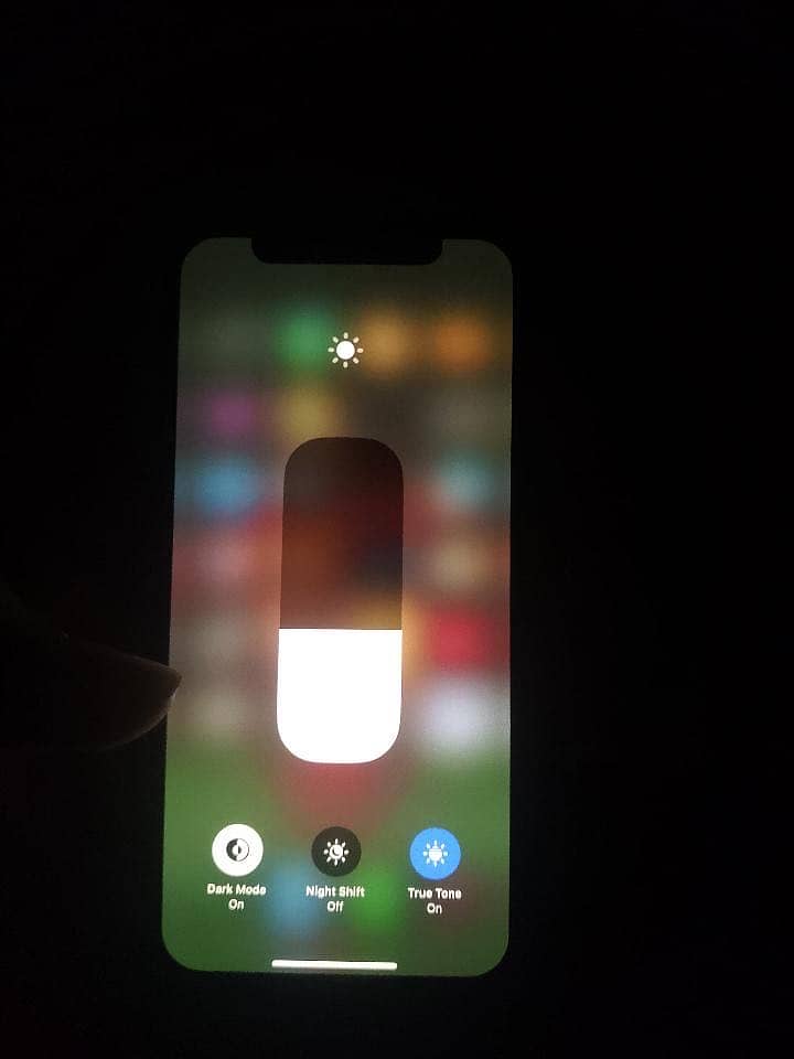 Apple iPhone XS 4
