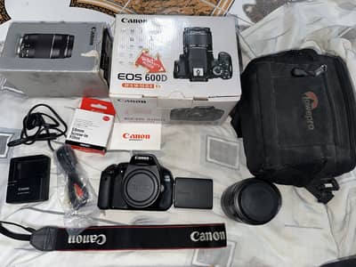 Camera Canon 600D with 75-300 Lens