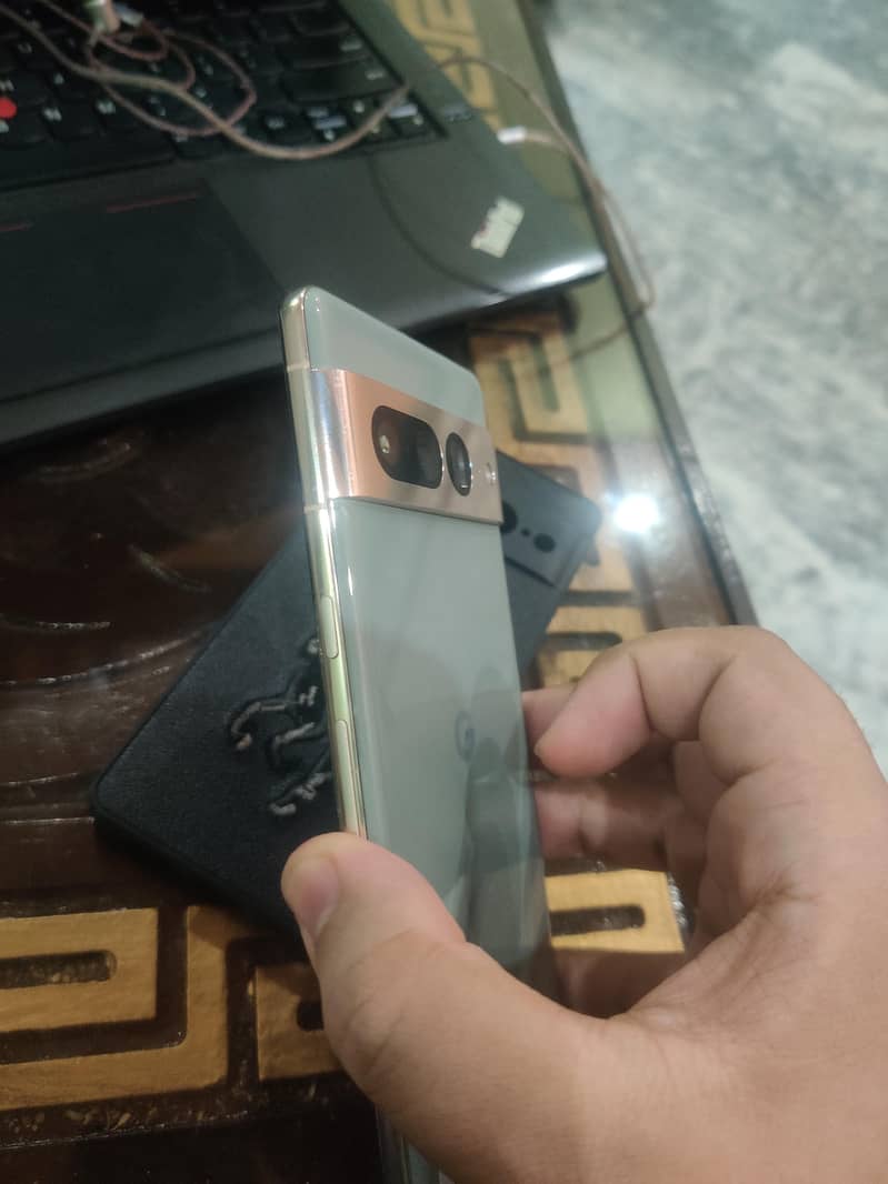 Google Pixel 7 Pro 2