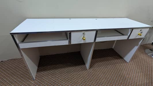 premium Office workstations for sale
