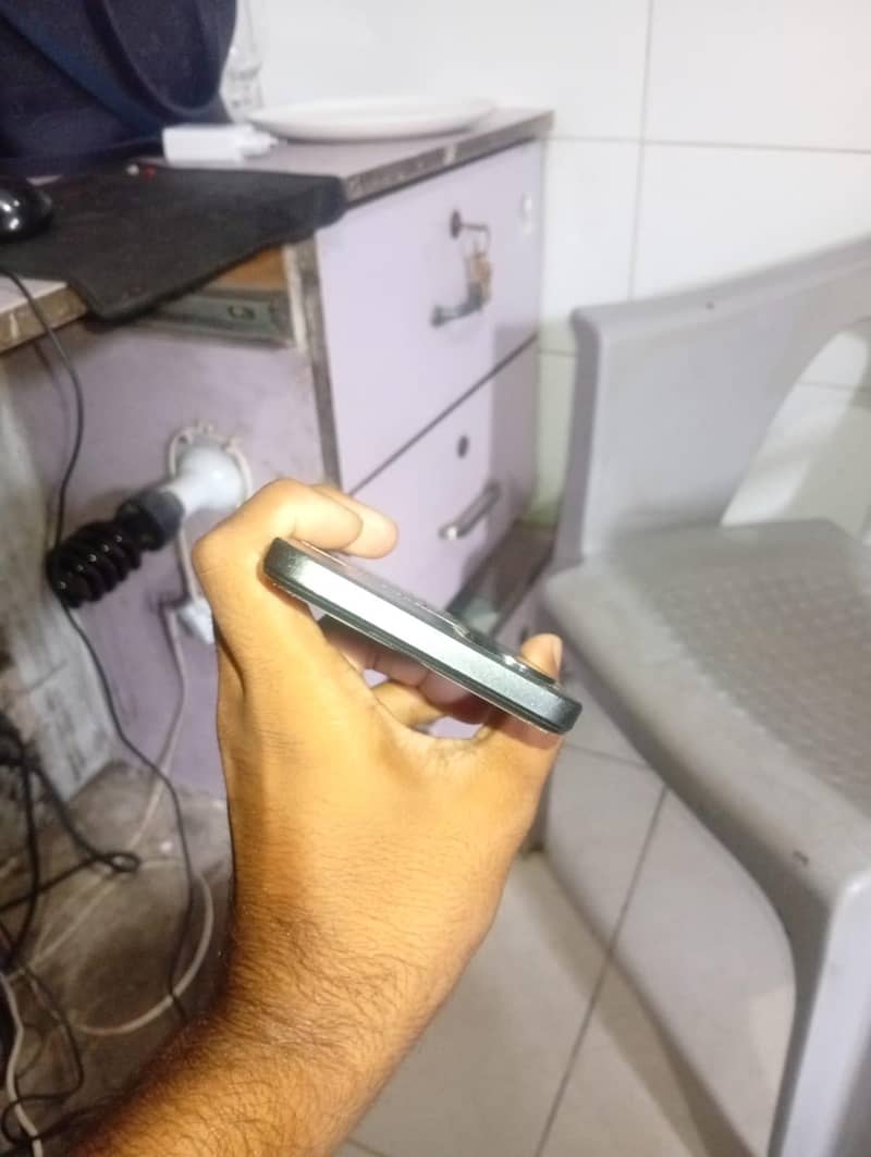 OPPO A18 1