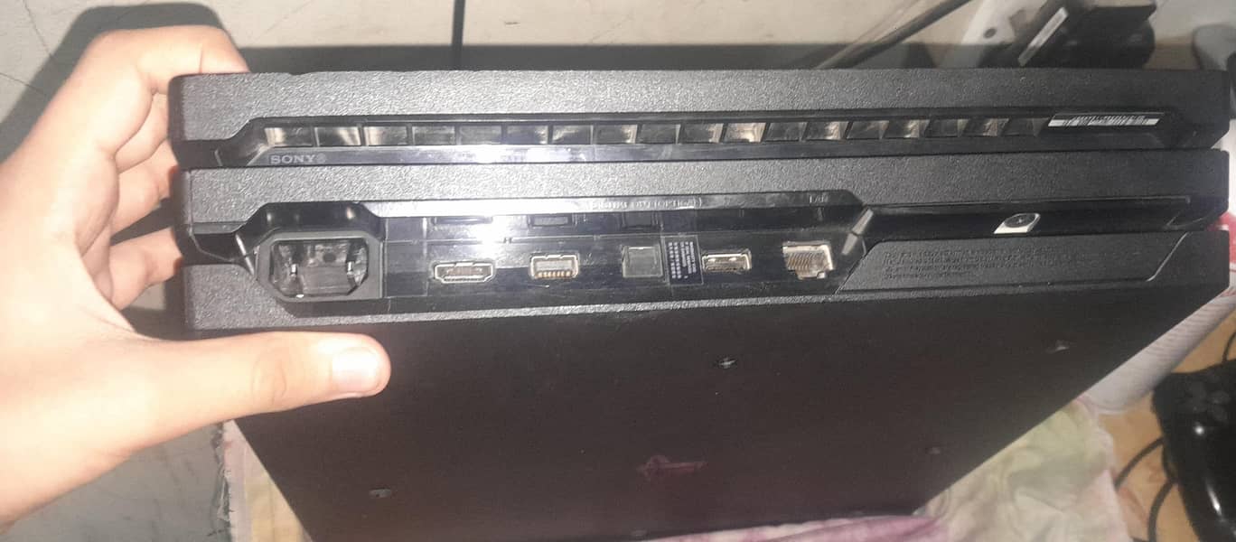 Ps4 pro 1