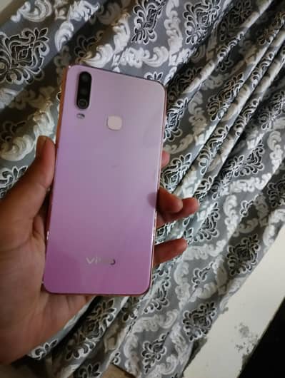 Vivo Y17