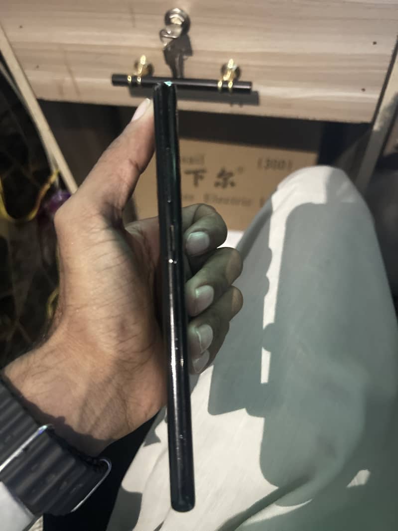 Samsung Mobile Note 8 3