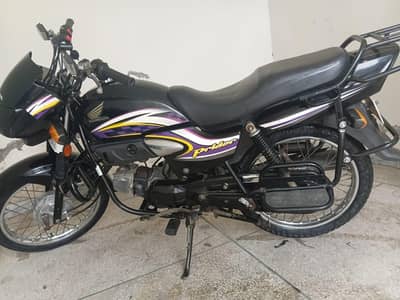 Honda pridor