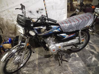 Honda 125 2015 model new condition for sale