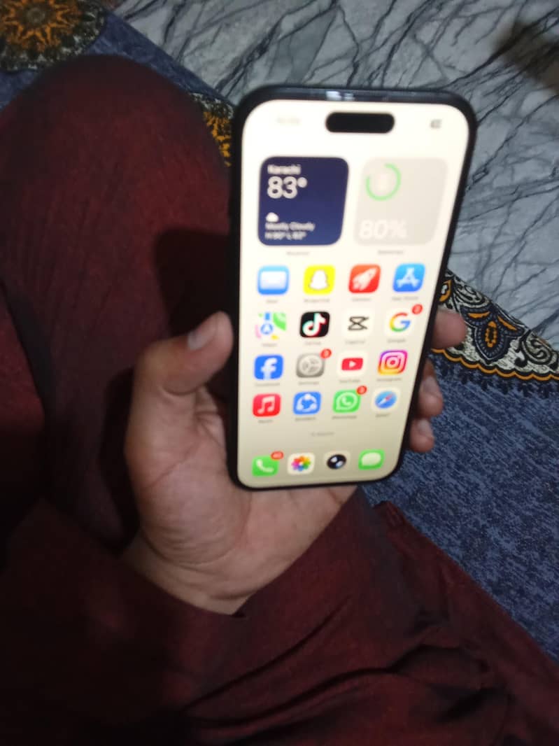 Iphone 15 2