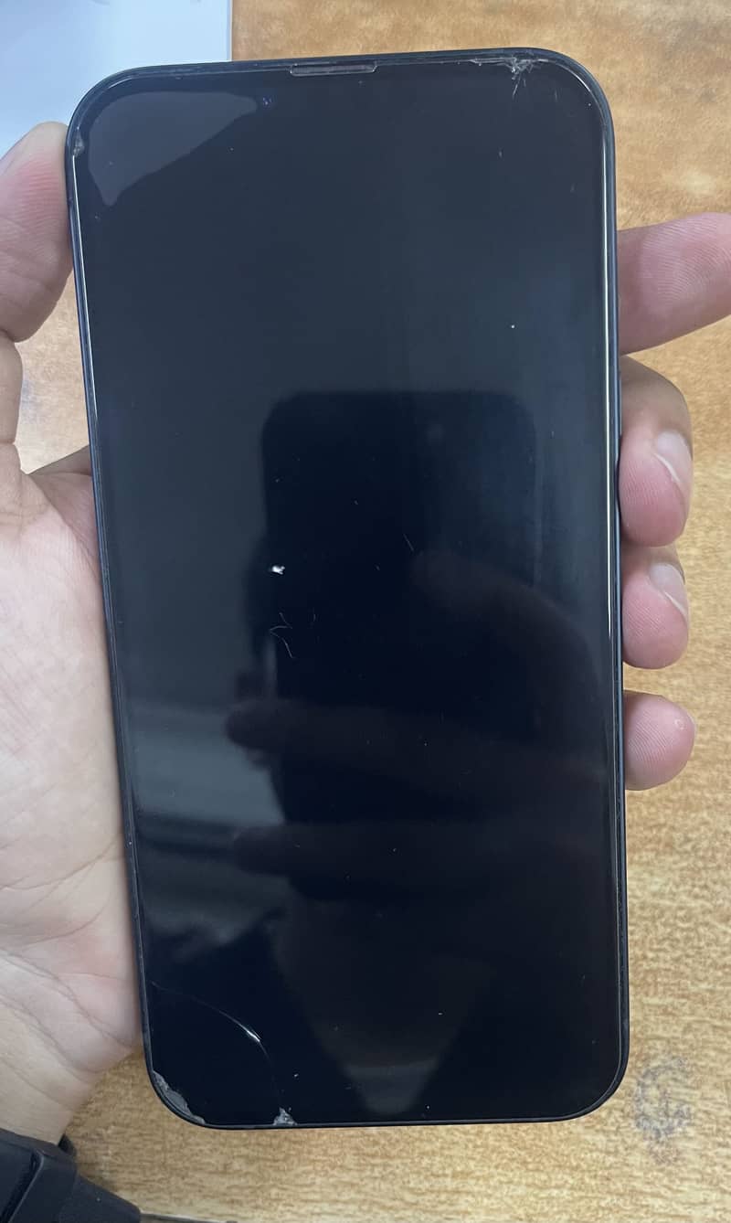 Apple iPhone 14 plus 3