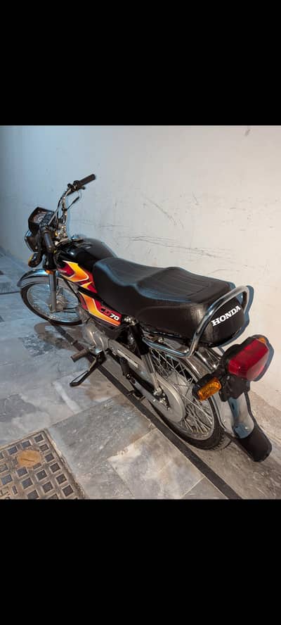honda cd 70 2026 black like a new bike few month used