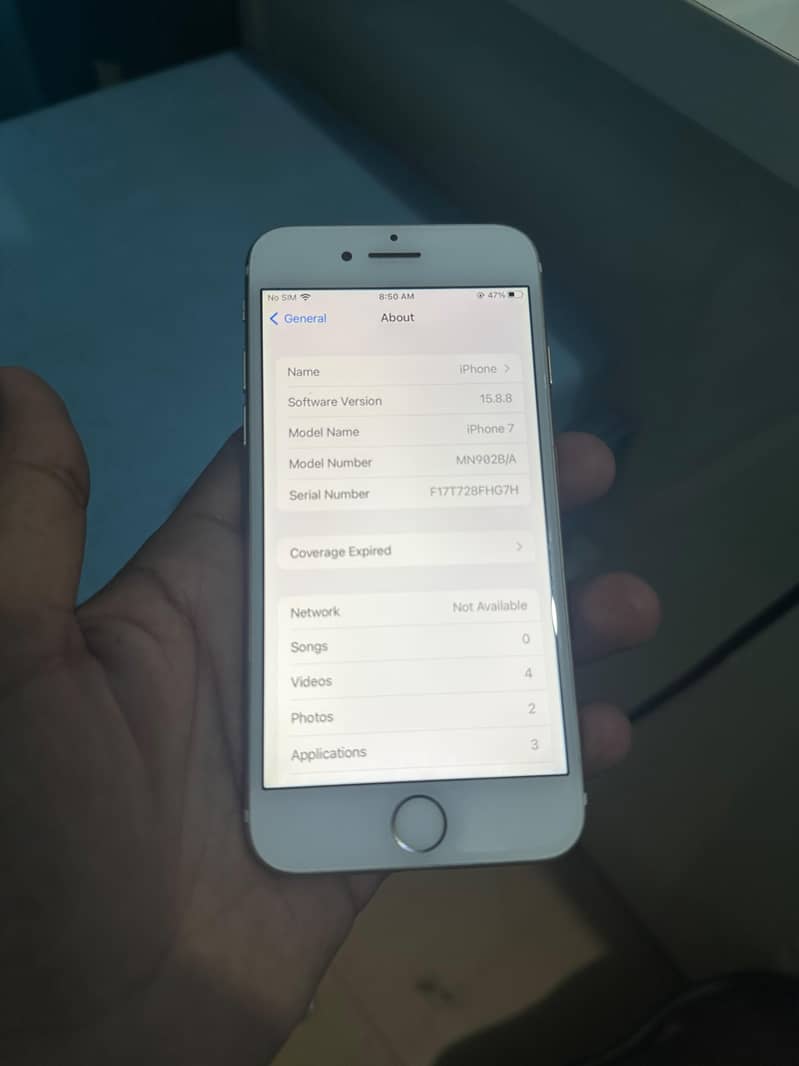 Apple iPhone 7 2