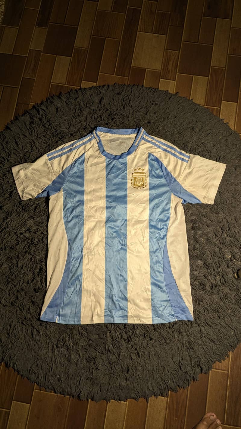 thirfted jerseys 3