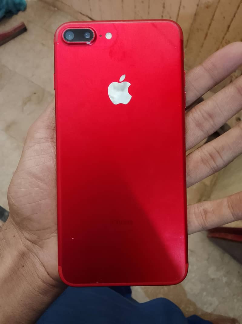 Apple iPhone 7 Plus 0