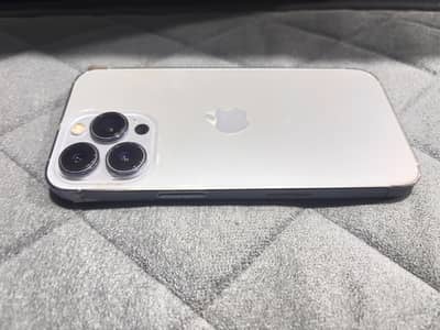 Apple iPhone 13 Pro