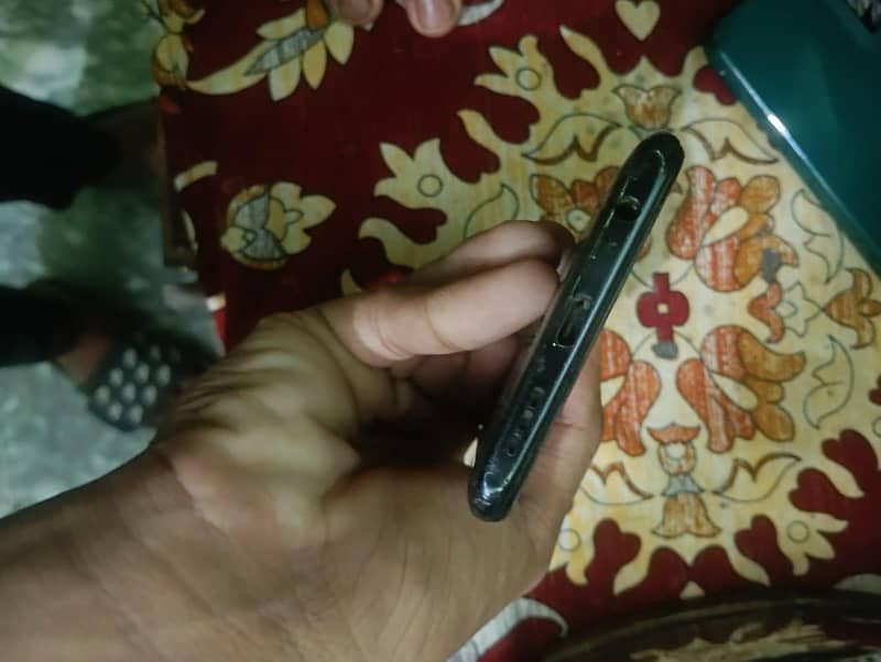 Xiaomi Redmi Note 10 13