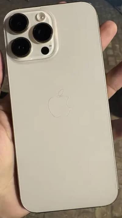 Apple iPhone 16 Pro Max Desert titanium