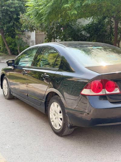 Honda Civic Oriel 2011