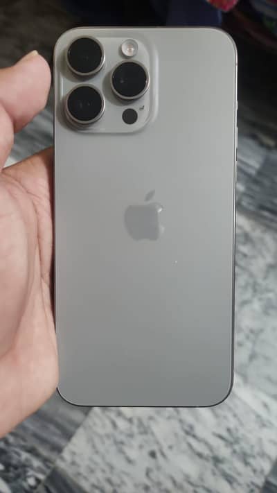 Apple iPhone 15 Pro Max