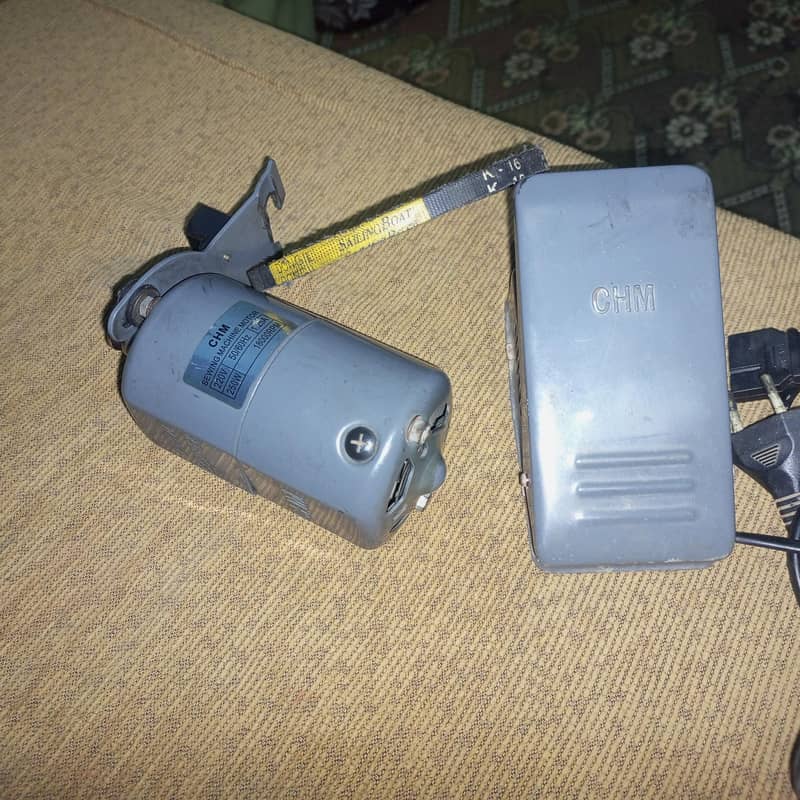 SWING MOTOR 1