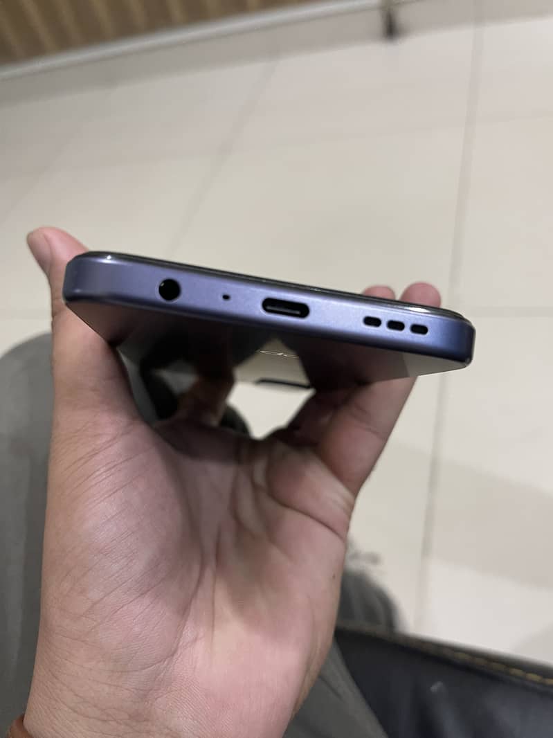 OPPO A6k 0