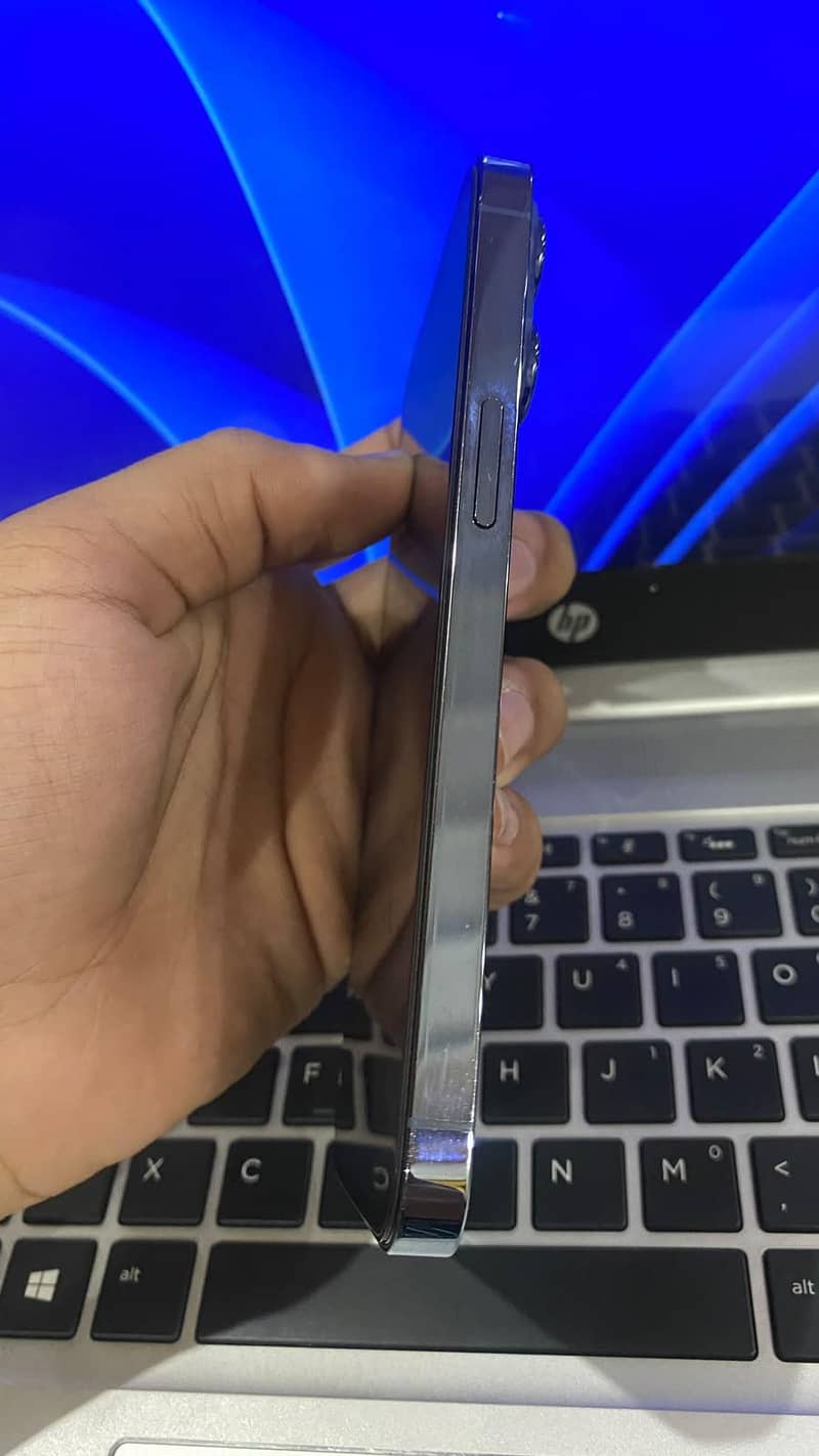 Apple iPhone 13 Pro 5