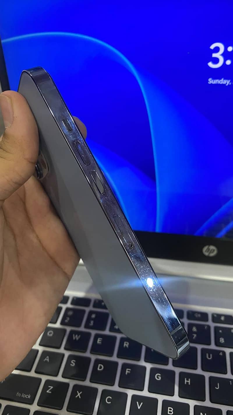 Apple iPhone 13 Pro 6