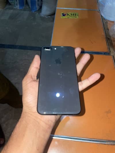 Apple iPhone 8 Plus