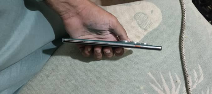Tecno CAMON 40 Pro 256gb Green Color