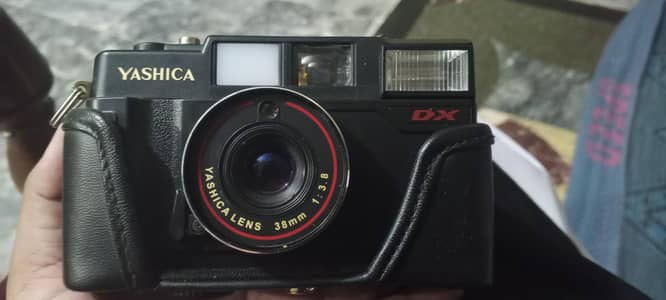 yashica MF-2 super 35mm camera with build in flash