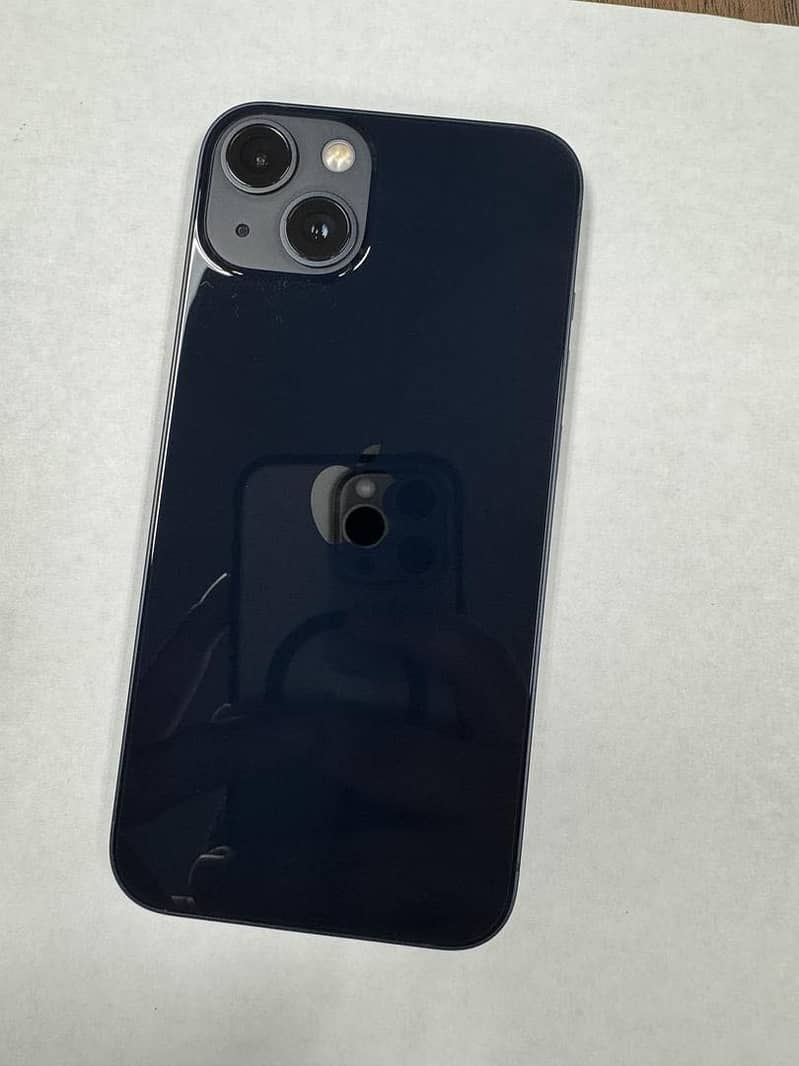 Apple iPhone 13 1