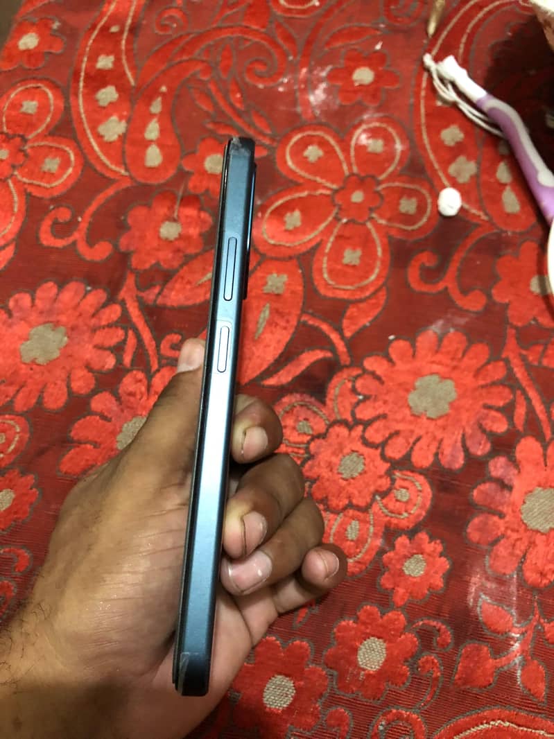 OPPO A6 2
