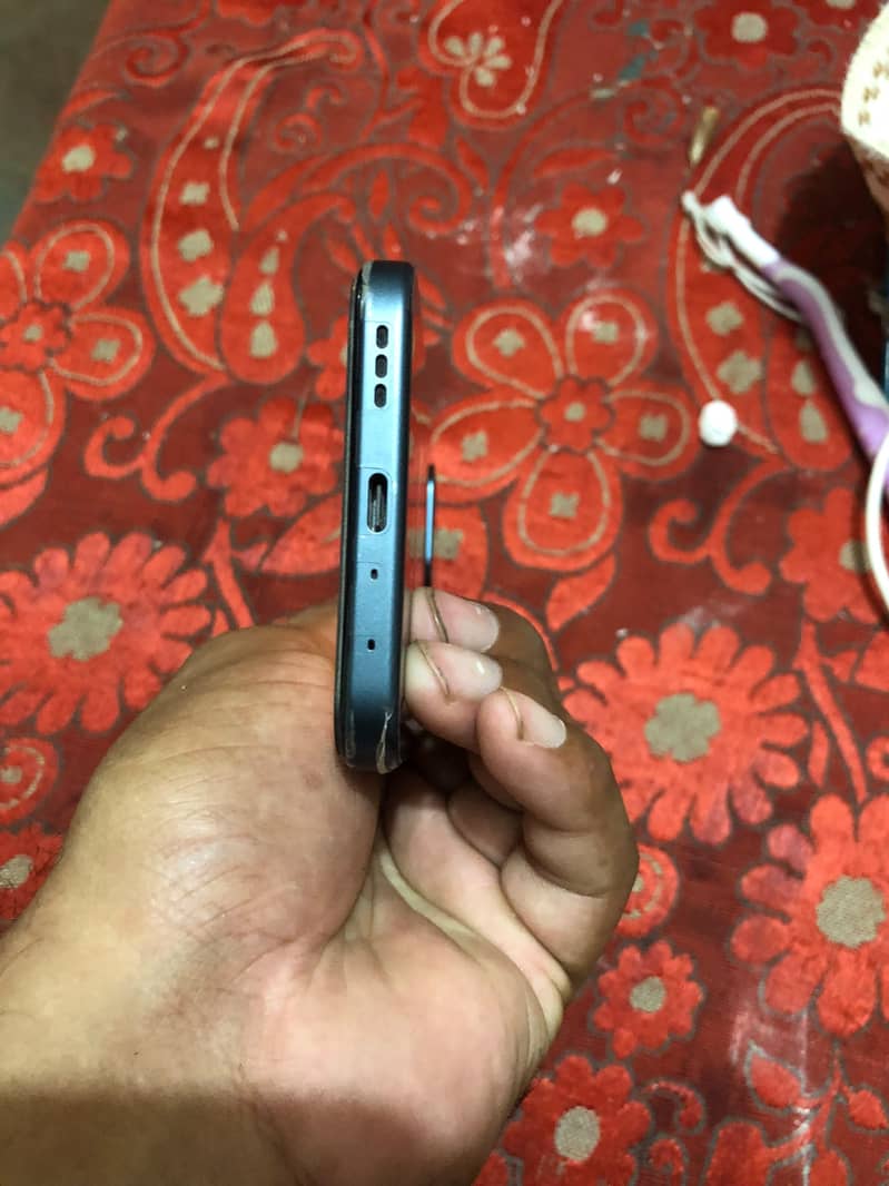 OPPO A6 5
