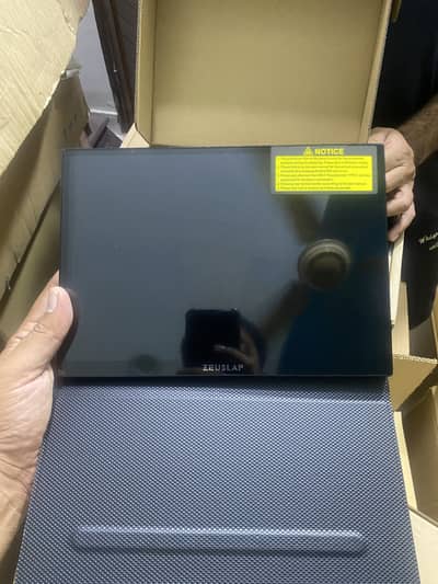 ZEUSLAP Z10T multitouch touch screen 10.5 inches 2.5k portable konitor