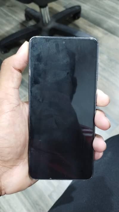 Samsung Mobile S21 (10/9)