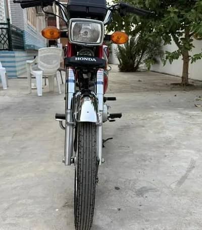 Honda 125GC 2023 model03233005416  WhatsApp number