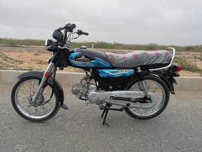 2025 Last Month Registration Model 26  10/10 Condition First Owner