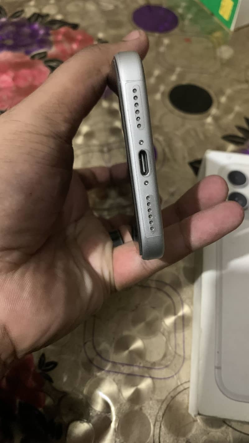 Apple iPhone 17 Pro Max 1
