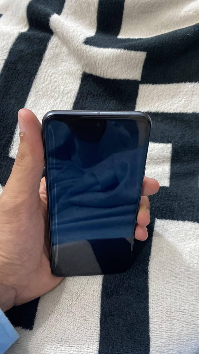 Google Pixel 8 6