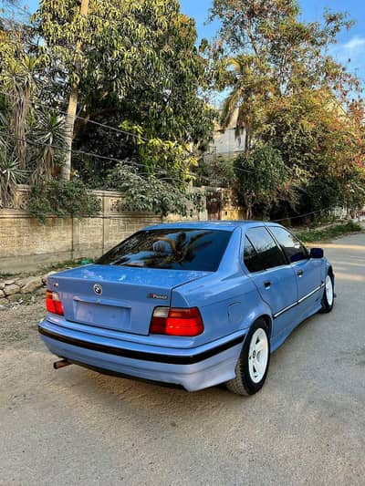 BMW 3 Series 1998