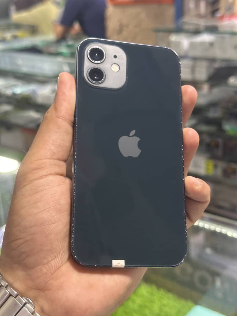 Apple iPhone 12 9