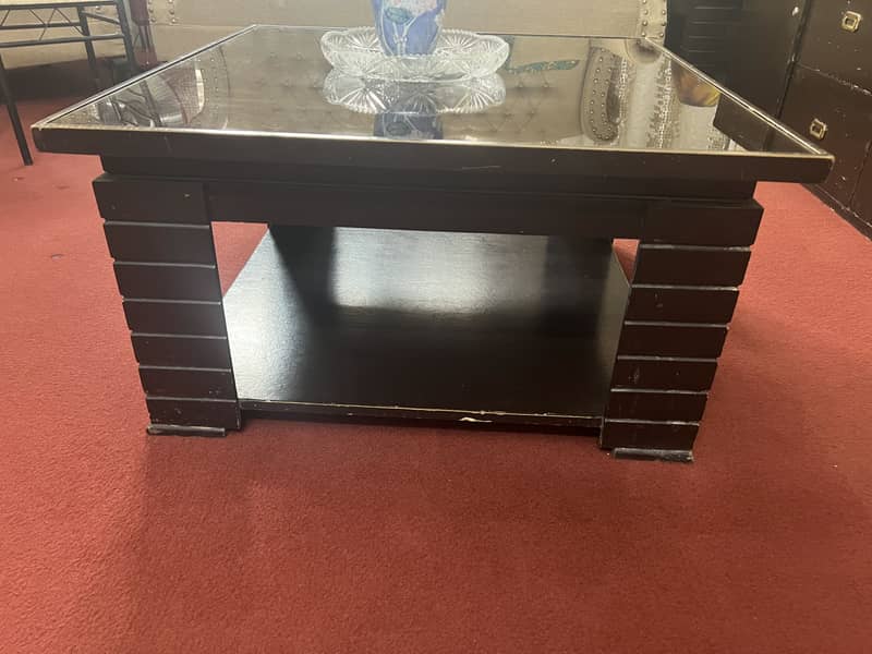 Centre table with 2 side tables 0