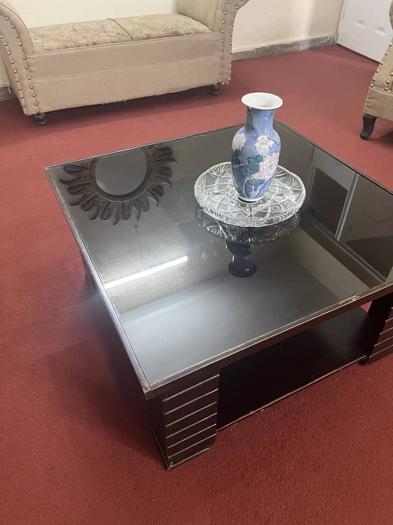 Centre table with 2 side tables 3